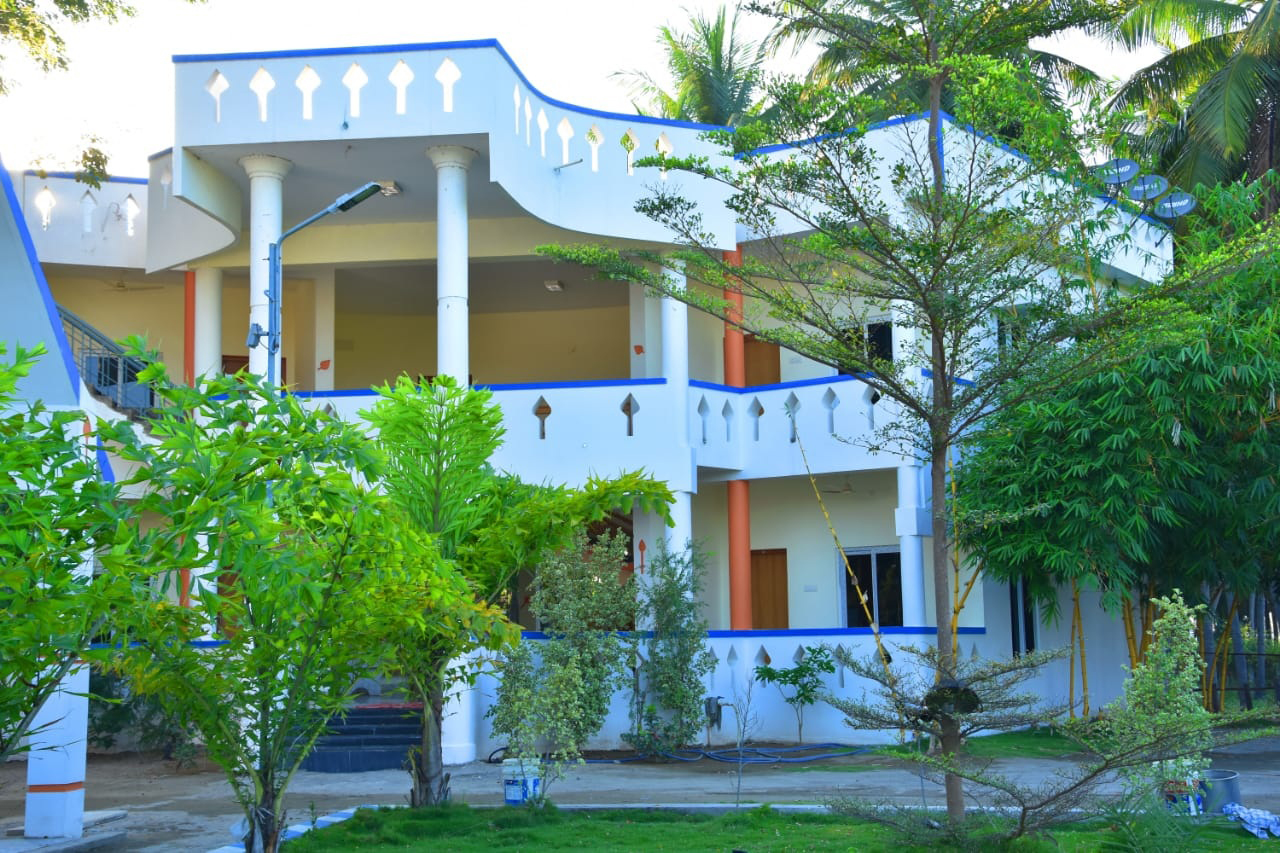 Hotels in palani